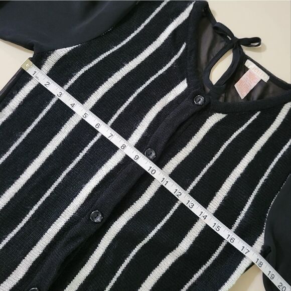 Tulle Anthropologie Women's Knit and Sheer Cardigan - Picture 3 of 10